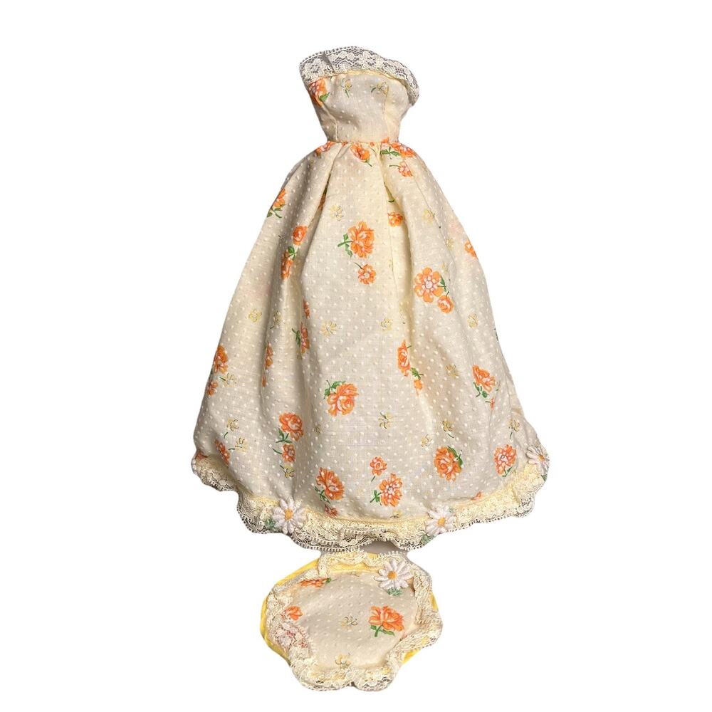 Vintage Handmade Barbie Southern Belle Dress Yellow Floral Lace Gown Display Mat